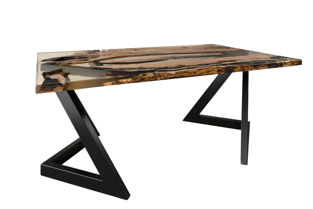 tavolo econ resin con resina nera, gambe triangolari in acciaio